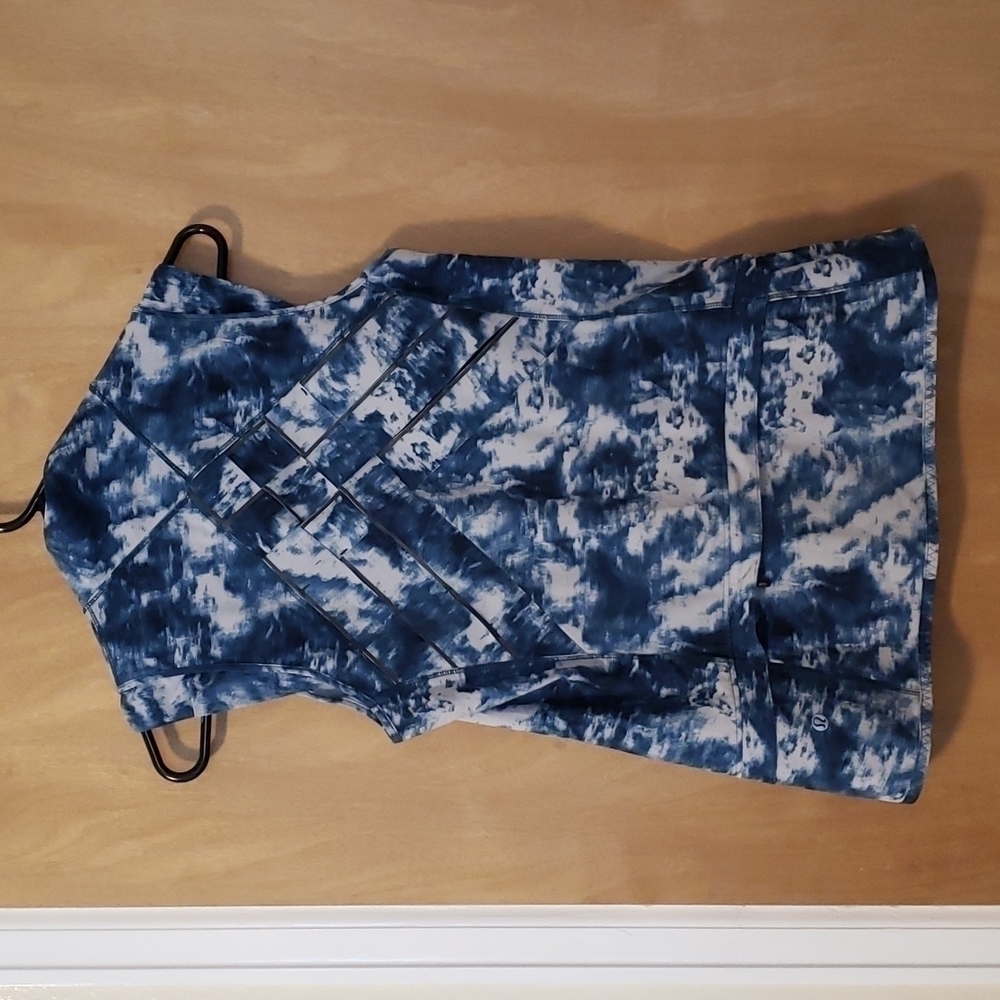 Lululemon light speed vest - Picture 3 of 4